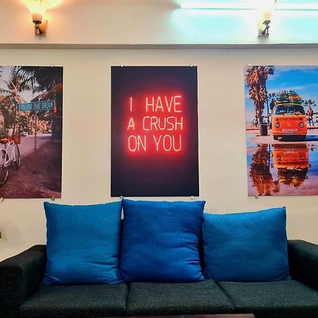 Lifespace- Spacious Hostel In A Luxurious Villa Пюн Екстериор снимка