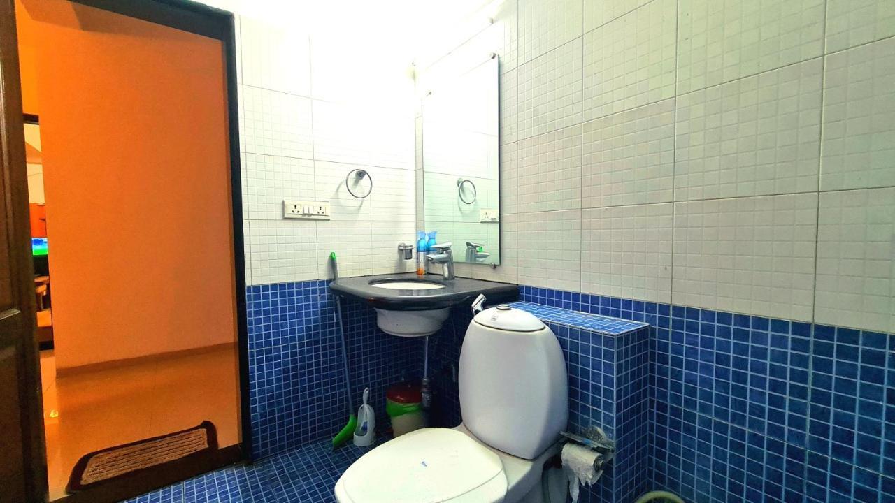 Lifespace- Spacious Hostel In A Luxurious Villa Пюн Екстериор снимка
