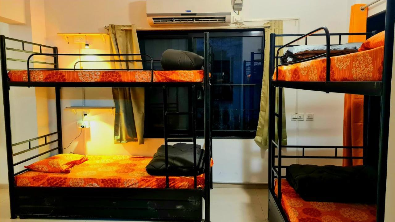Lifespace- Spacious Hostel In A Luxurious Villa Пюн Екстериор снимка